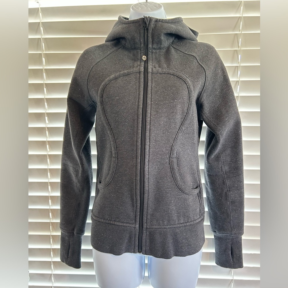 Rare Lululemon Scuba Hoodie, size 6, Excellent Used condition, grey sparkle